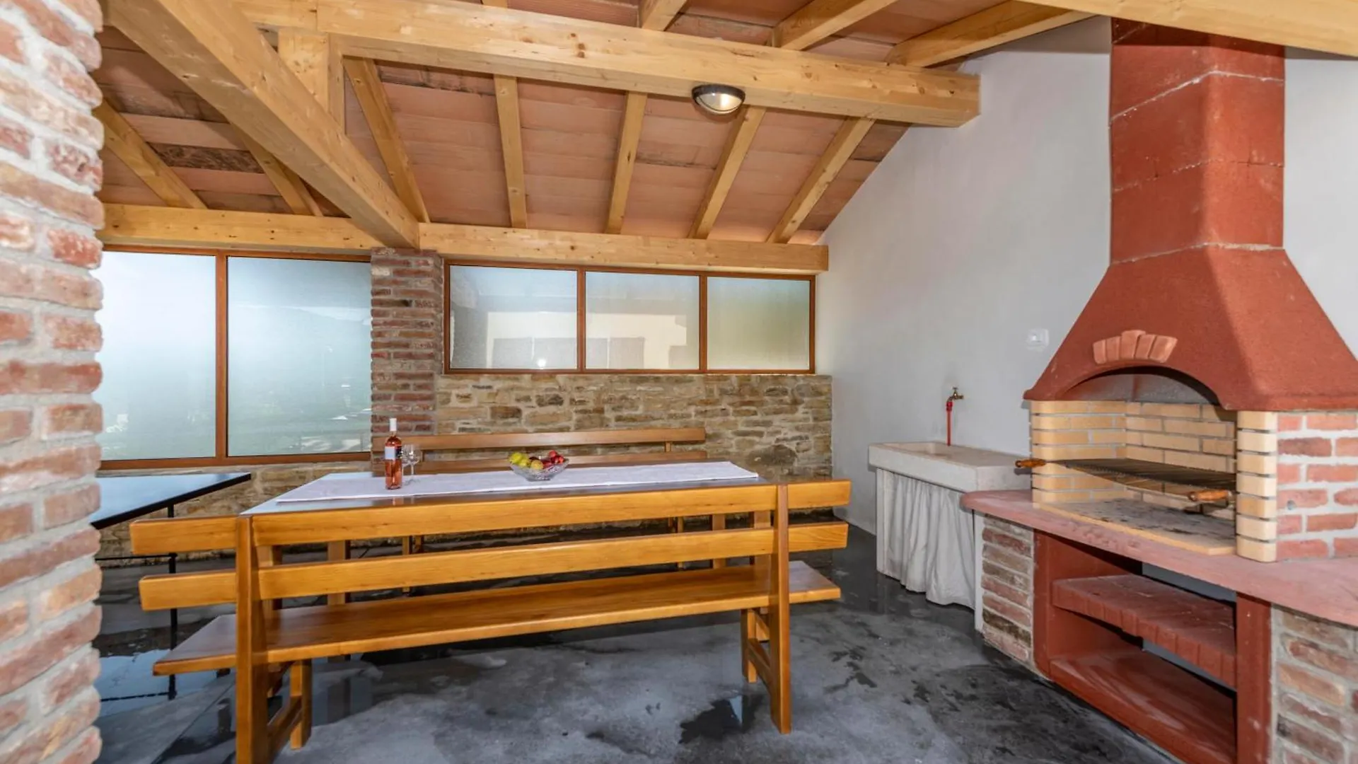 Villa Gresti, A Beautiful And Private Summer Villa Previz 克罗地亚